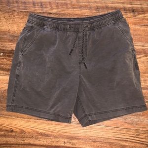 Bear Bottom Volley Short // Size L // Color:Black // 7’’ inseam